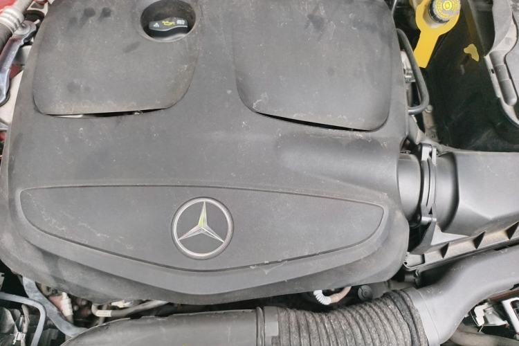 Used Mercedes-Benz GLA 2018 GLA 200 Fashion Model Engine Bay