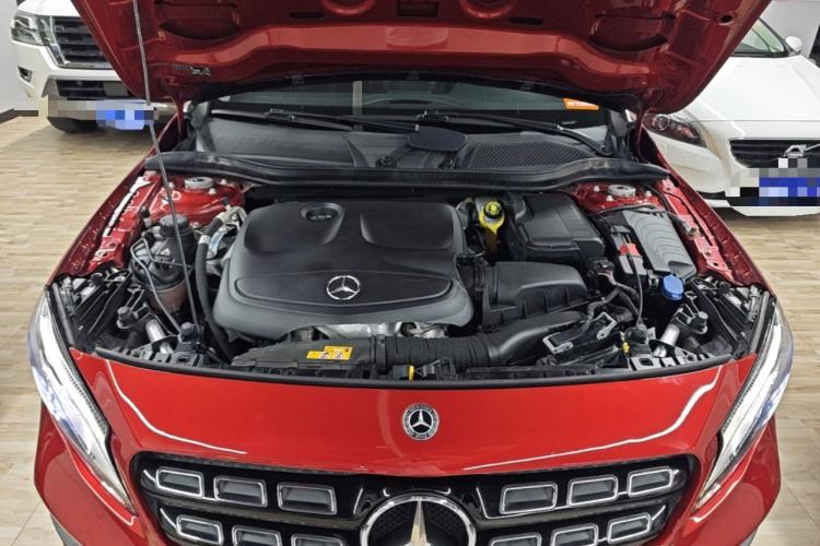 Used Mercedes-Benz GLA 2018 GLA 220 4MATIC Sport Edition Engine Bay