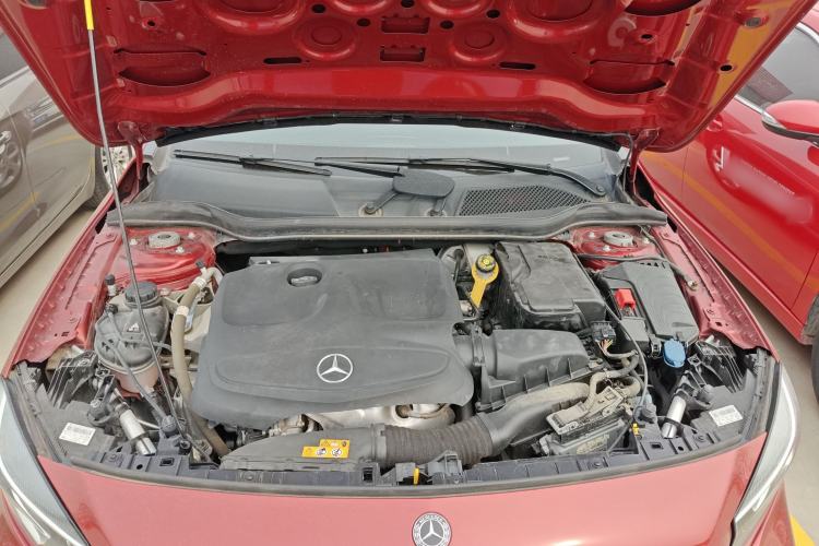 Used Mercedes-Benz GLA 2018 GLA 200 Sport Edition Engine Bay