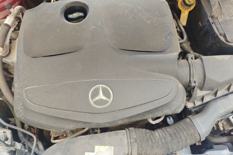 Used Mercedes-Benz GLA 2018 GLA 200 Fashion Model Engine Bay