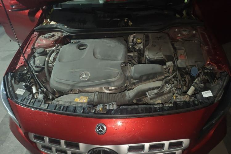 Used Mercedes-Benz GLA 2018 GLA 200 Sport Edition Engine Bay