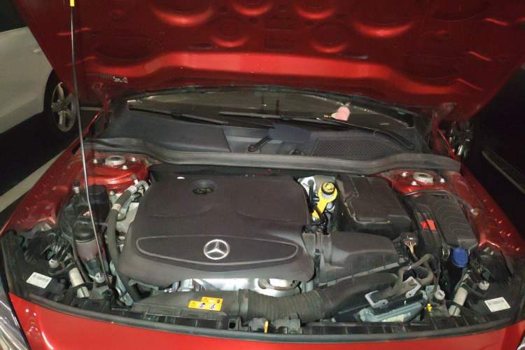 Used Mercedes-Benz GLA 2018 GLA 200 Sport Edition Engine Bay