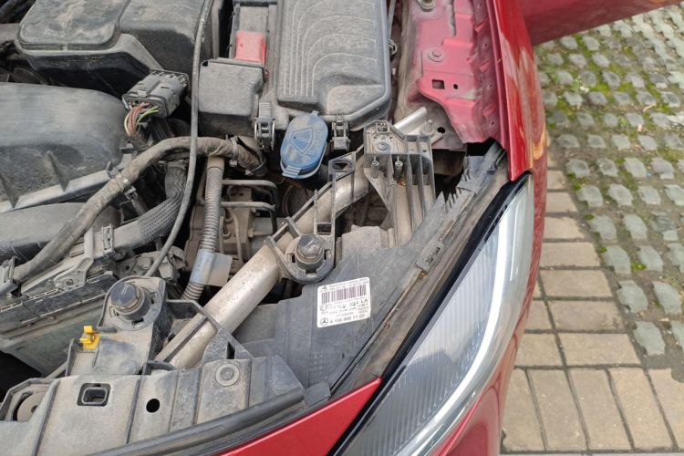 Used Mercedes-Benz GLA 2018 GLA 200 Sport Edition Engine Bay Left