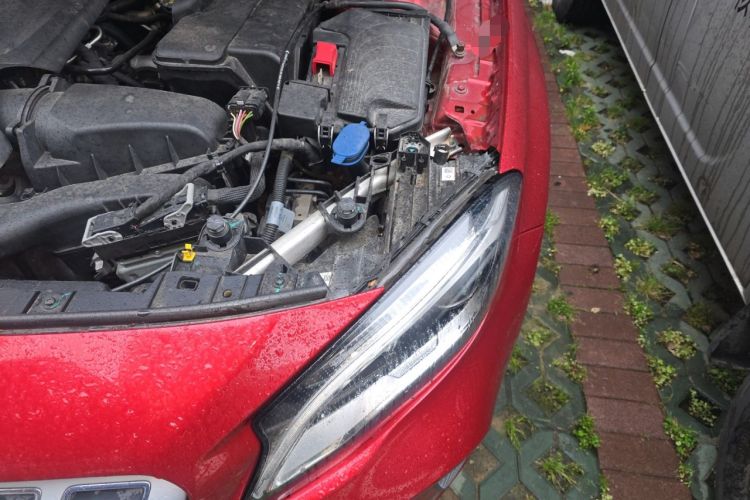 Used Mercedes-Benz GLA 2018 GLA 200 Fashion Model Engine Bay Left