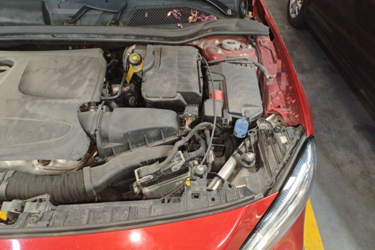 Used Mercedes-Benz GLA 2018 GLA 200 Fashion Model Engine Bay Left