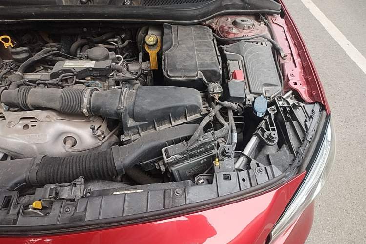 Used Mercedes-Benz GLA 2018 GLA 220 4MATIC Sport Edition Engine Bay Left
