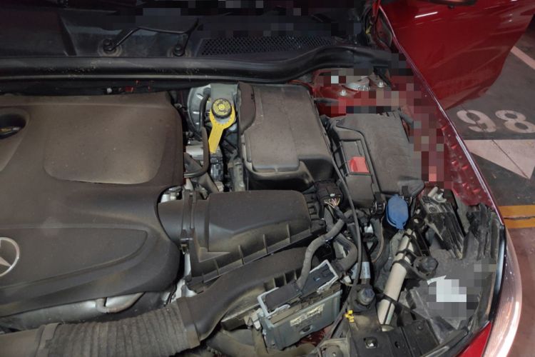 Used Mercedes-Benz GLA 2018 GLA 200 Sport Edition Engine Bay Left
