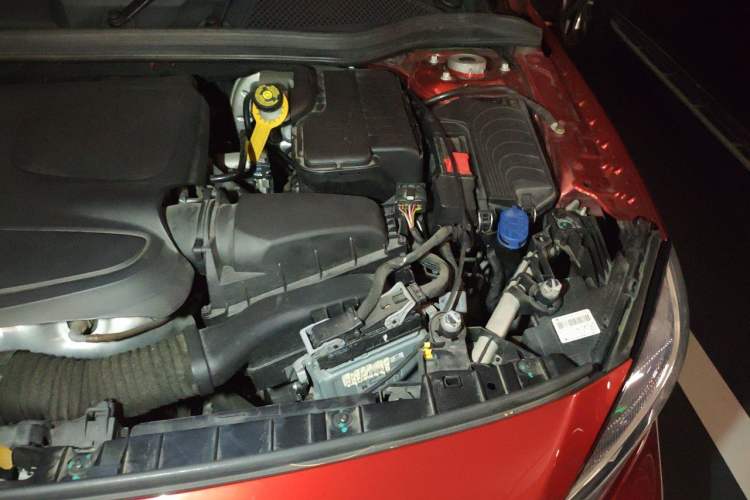 Used Mercedes-Benz GLA 2018 GLA 200 Sport Edition Engine Bay Left