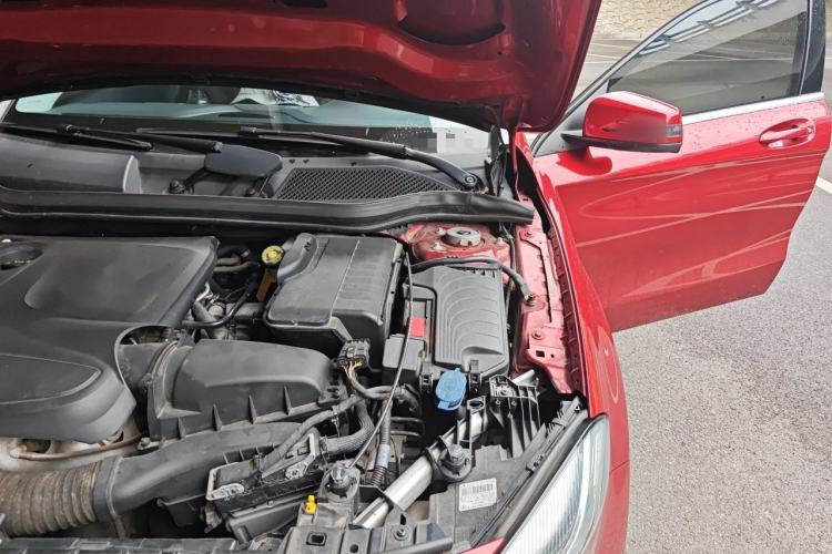 Used Mercedes-Benz GLA 2018 GLA 200 Sport Edition Engine Bay Left