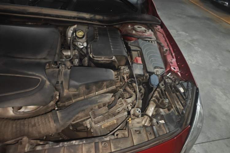 Used Mercedes-Benz GLA 2018 GLA 200 Fashion Model Engine Bay Left
