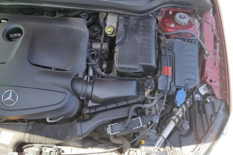 Used Mercedes-Benz GLA 2018 GLA 200 Sport Edition Engine Bay Left