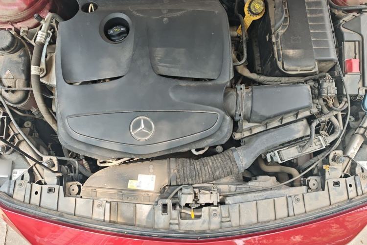 Used Mercedes-Benz GLA 2018 GLA 200 Fashion Model Engine Bay