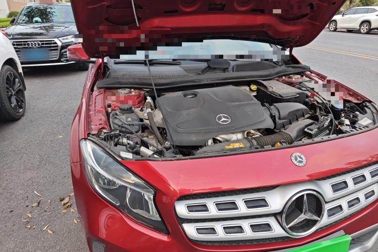 Used Mercedes-Benz GLA 2018 GLA 200 Sport Edition Engine Bay Right