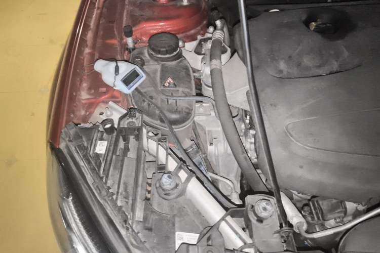 Used Mercedes-Benz GLA 2018 GLA 200 Fashion Model Engine Bay Right