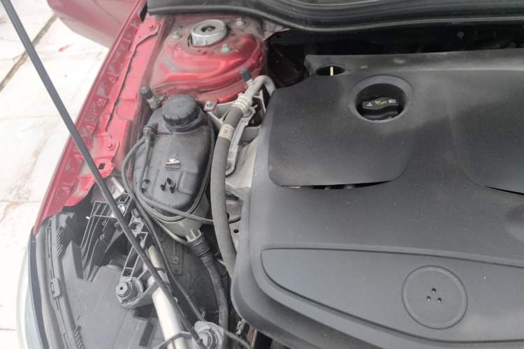 Used Mercedes-Benz GLA 2018 GLA 200 Sport Edition Engine Bay Right