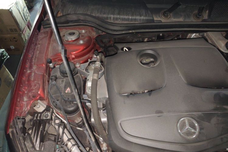 Used Mercedes-Benz GLA 2018 GLA 200 Sport Edition Engine Bay Right