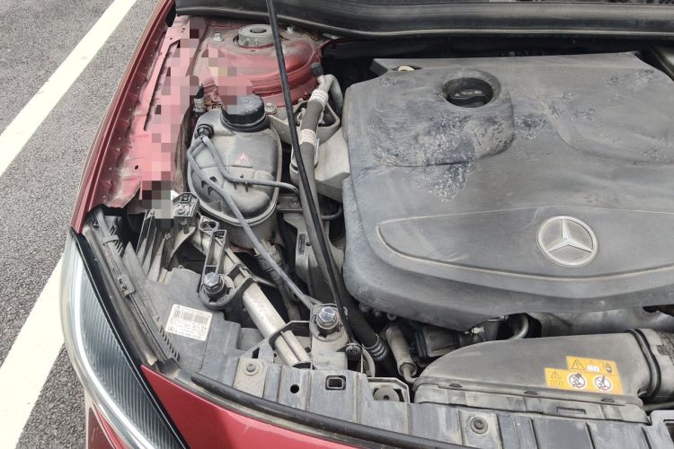 Used Mercedes-Benz GLA 2018 GLA 200 Sport Edition Engine Bay Right