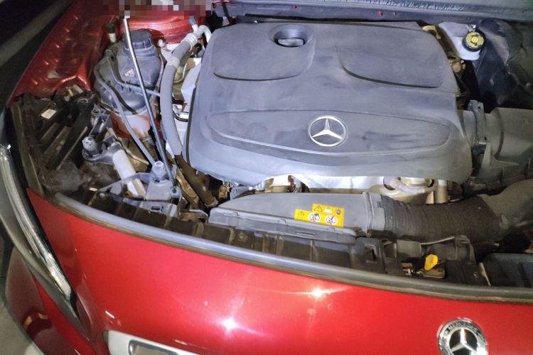 Used Mercedes-Benz GLA 2018 GLA 200 Fashion Model Engine Bay Right