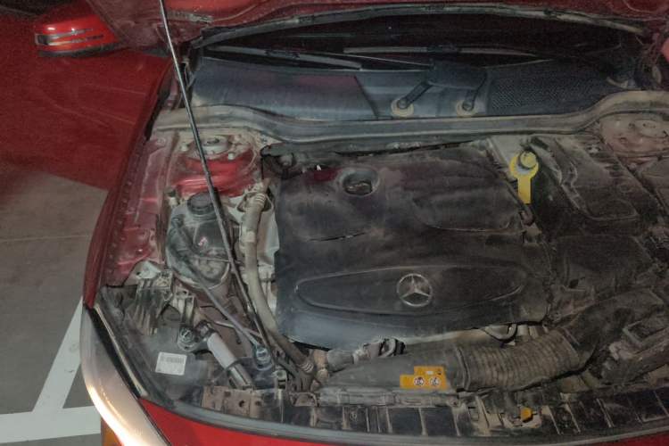 Used Mercedes-Benz GLA 2018 GLA 200 Sport Edition Engine Bay Right