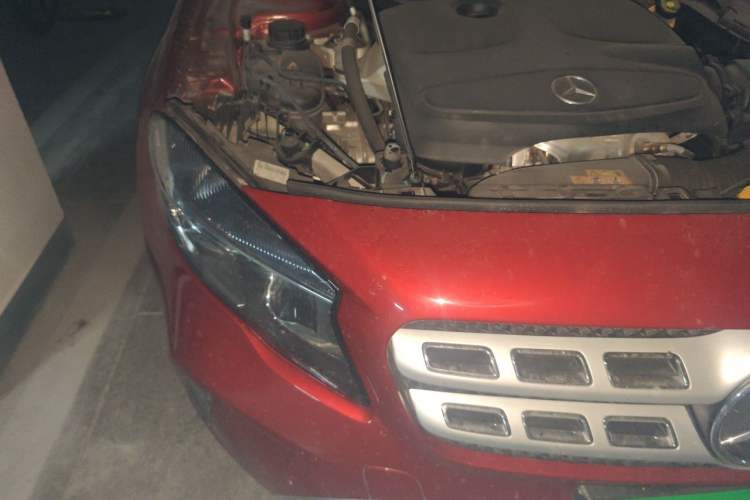 Used Mercedes-Benz GLA 2018 GLA 200 Sport Edition Engine Bay Right