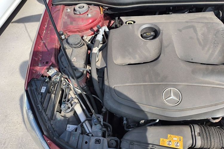 Used Mercedes-Benz GLA 2018 GLA 200 Fashion Model Engine Bay Right