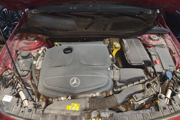 Used Mercedes-Benz GLA 2018 GLA 200 Sport Edition Engine Bay