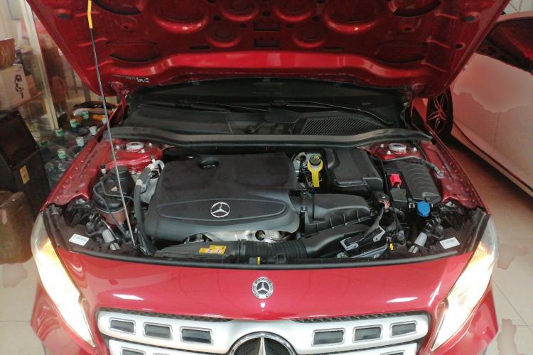 Used Mercedes-Benz GLA 2018 GLA 200 Sport Edition Engine Bay