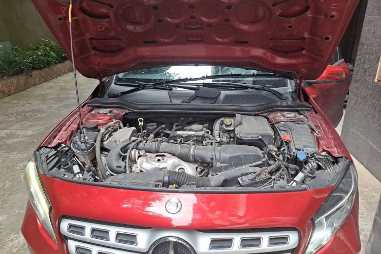 Used Mercedes-Benz GLA 2018 GLA 200 Sport Edition Engine Bay