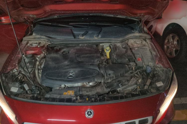 Used Mercedes-Benz GLA 2018 GLA 200 Sport Edition Engine Bay