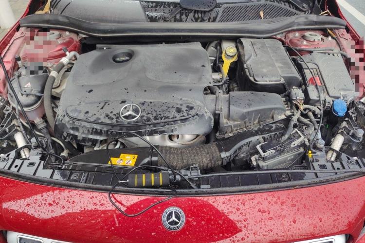 Used Mercedes-Benz GLA 2018 GLA 200 Fashion Model Engine Bay
