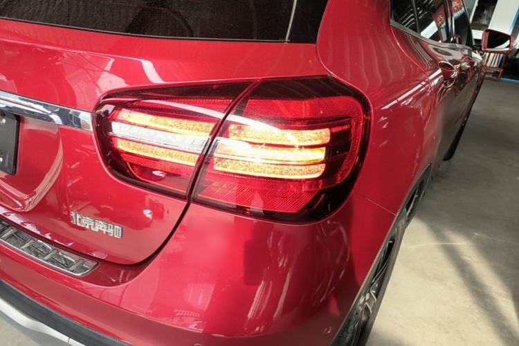 Used Mercedes-Benz GLA 2018 GLA 200 Fashion Model Exterior 2