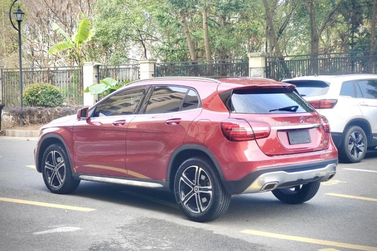 Used Mercedes-Benz GLA 2018 GLA 200 Fashion Model Exterior 2