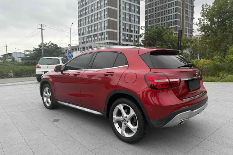 Used Mercedes-Benz GLA 2018 GLA 200 Sport Edition Exterior 3
