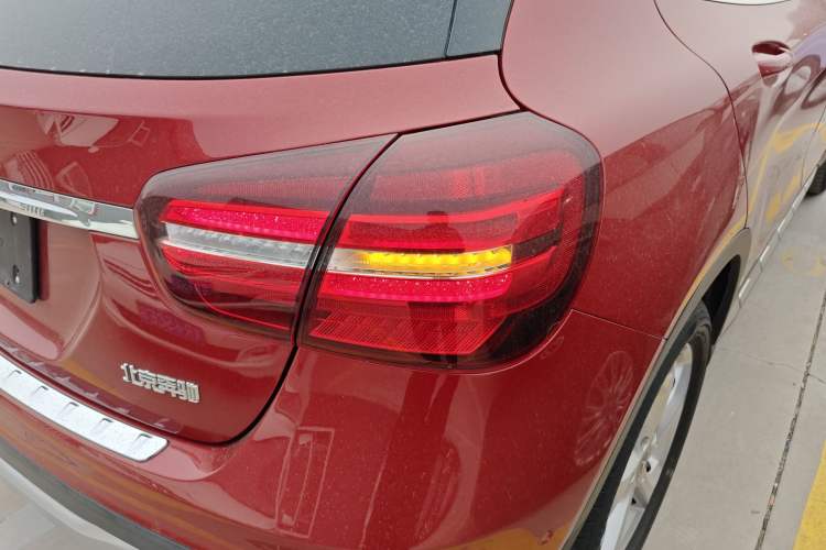 Used Mercedes-Benz GLA 2018 GLA 200 Sport Edition Exterior 3