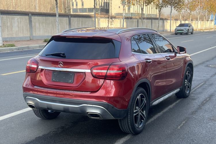 Used Mercedes-Benz GLA 2018 GLA 200 Fashion Model Exterior 3