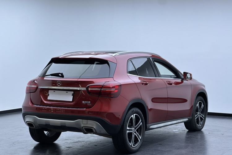 Used Mercedes-Benz GLA 2018 GLA 200 Fashion Model Exterior 3