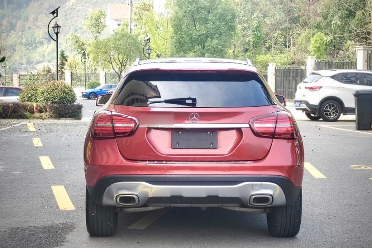 Used Mercedes-Benz GLA 2018 GLA 200 Fashion Model Exterior 3