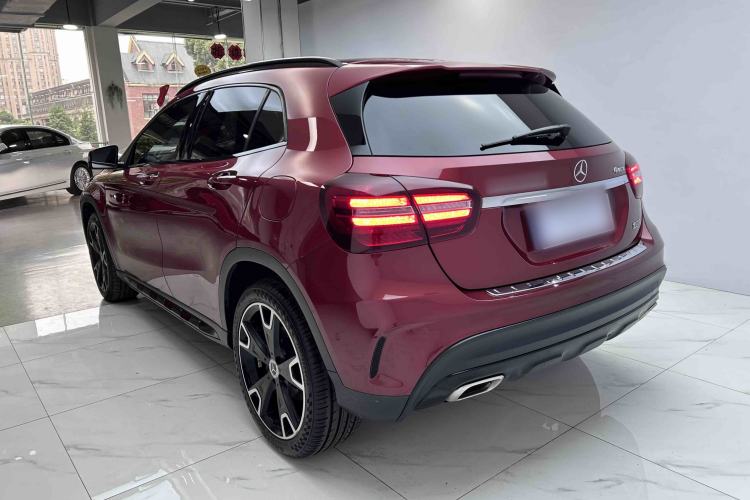 Used Mercedes-Benz GLA 2018 GLA 220 4MATIC Sport Edition Exterior 4