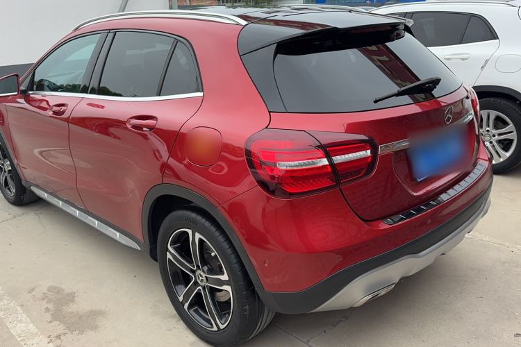 Used Mercedes-Benz GLA 2018 GLA 200 Fashion Model Exterior 4