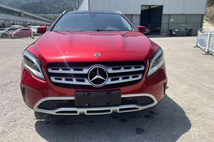 Used Mercedes-Benz GLA 2018 GLA 200 Fashion Model Exterior 6