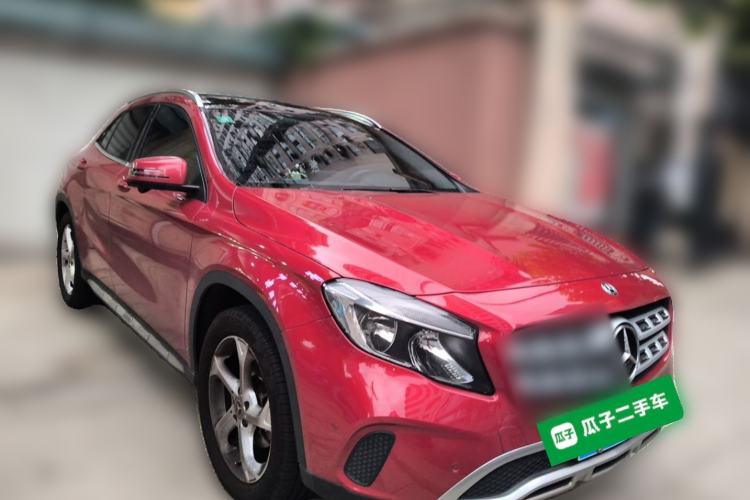 Used Mercedes-Benz GLA 2018 GLA 200 Sport Edition Front Right 45 Deg