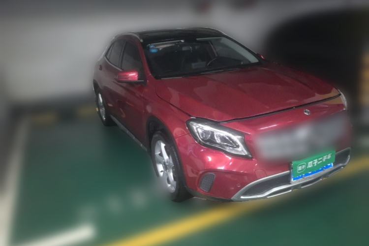 Used Mercedes-Benz GLA 2018 GLA 200 Sport Edition Front Right 45 Deg