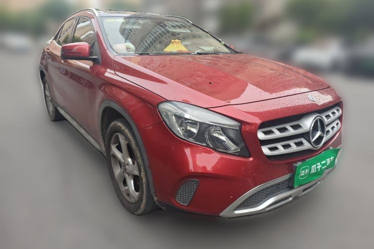 Used Mercedes-Benz GLA 2018 GLA 200 Sport Edition Front Right 45 Deg