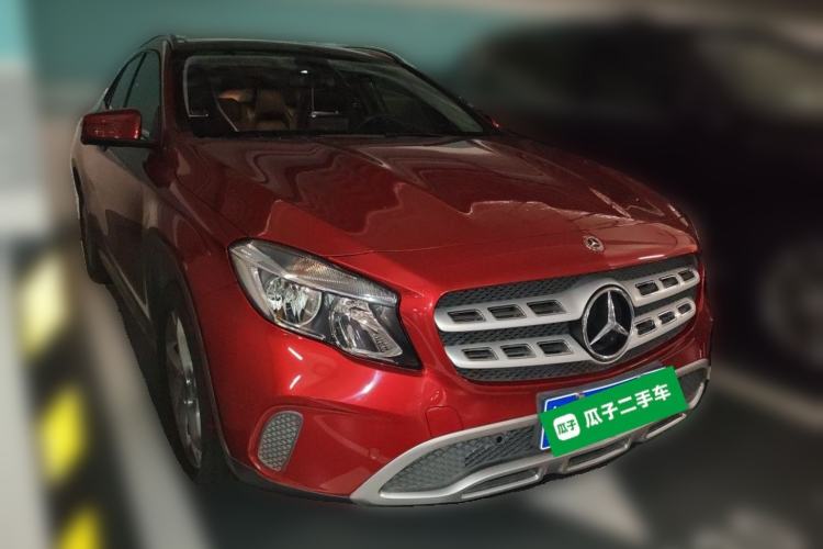 Used Mercedes-Benz GLA 2018 GLA 200 Sport Edition Front Right 45 Deg