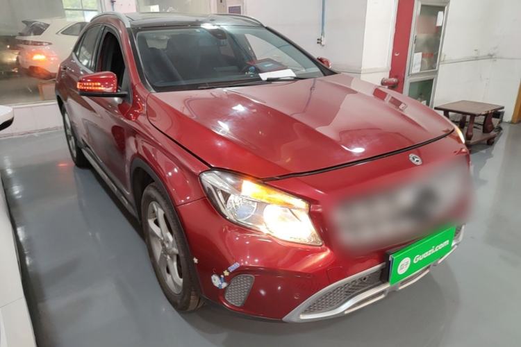 Used Mercedes-Benz GLA 2018 GLA 200 Sport Edition Front Right 45 Deg