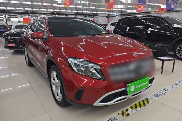 Used Mercedes-Benz GLA 2018 GLA 200 Sport Edition Front Right 45 Deg