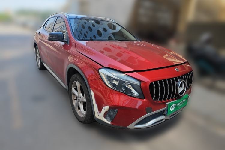 Used Mercedes-Benz GLA 2018 GLA 200 Sport Edition Front Right 45 Deg