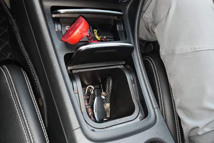 Used Mercedes-Benz GLA 2018 GLA 200 Sport Edition Gear Lever