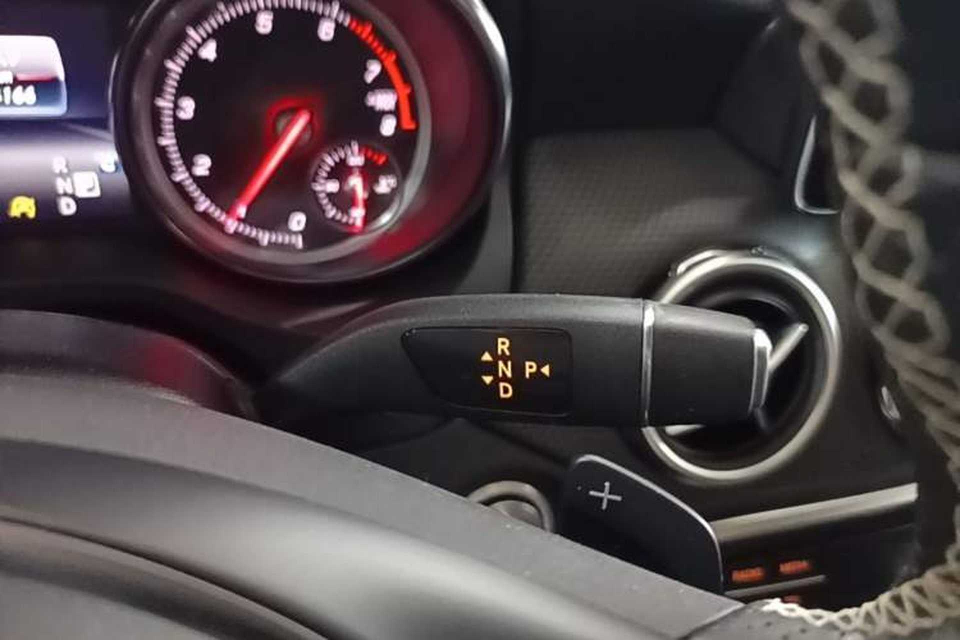 Used Mercedes-Benz GLA 2018 GLA 200 Sport Edition Gear Lever
