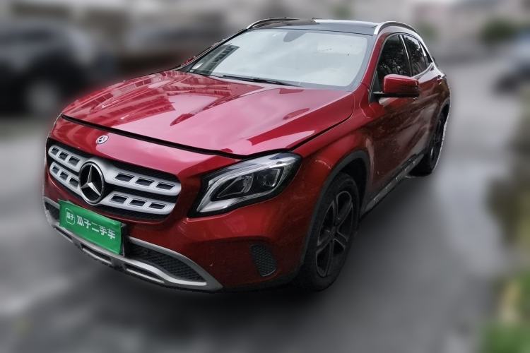 Used Mercedes-Benz GLA 2018 GLA 200 Fashion Model Guazi used car, China used car export, Used car for sale, Used cars, Cheapest cars for sale